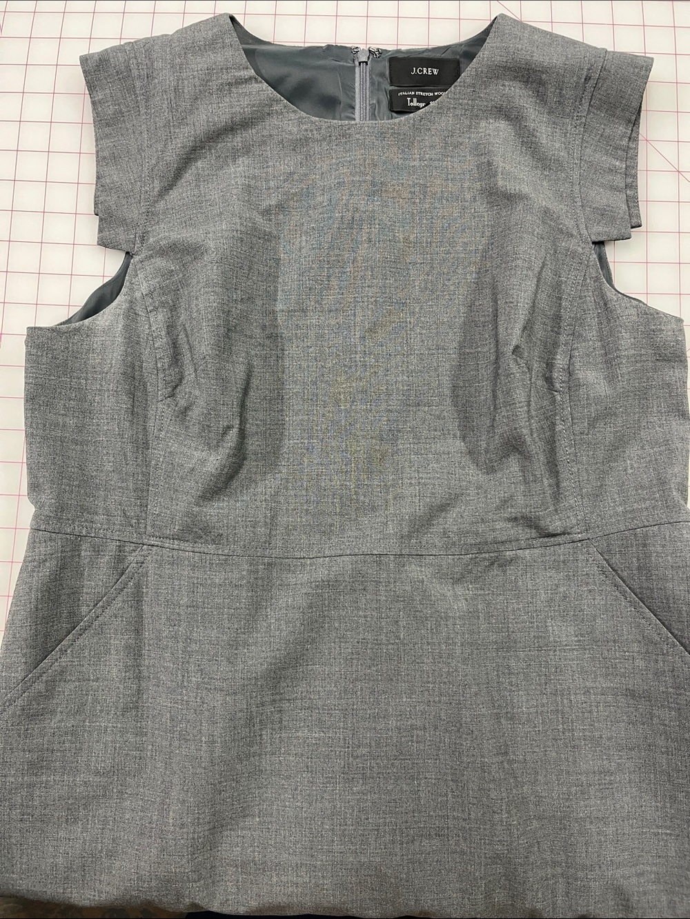 J. CREW "Resume" Career Classic Italian Stretch Wool Charcoal Gray Sheath SZ 18 - Picture 9 of 16